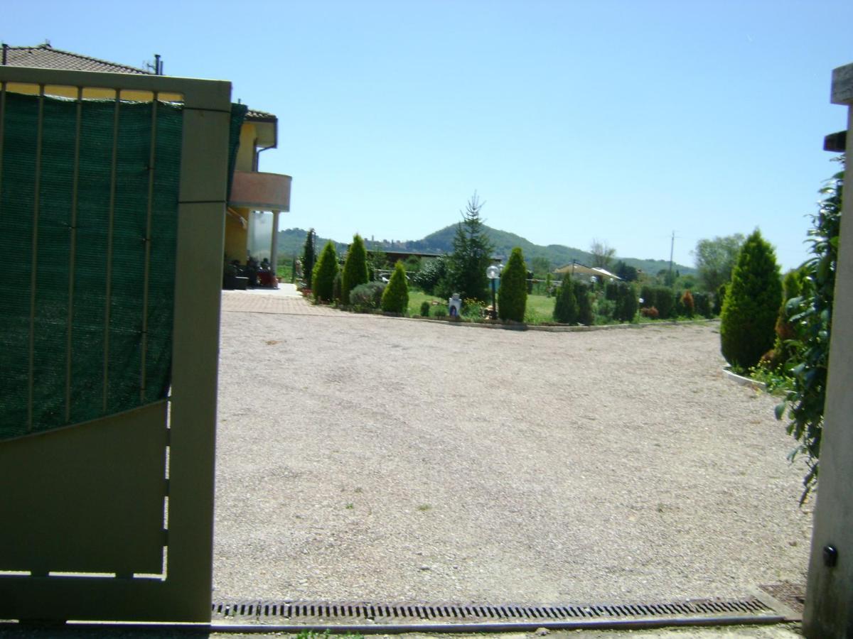Casa Marblu Via Cairoli, 47 Corciano Hotell Exteriör bild